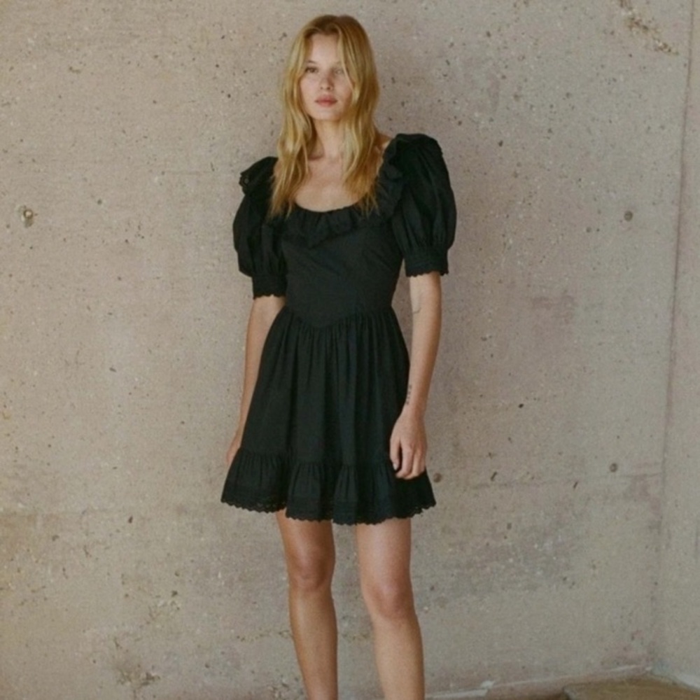 Doen Black Puff-Sleeve Mini Dress
